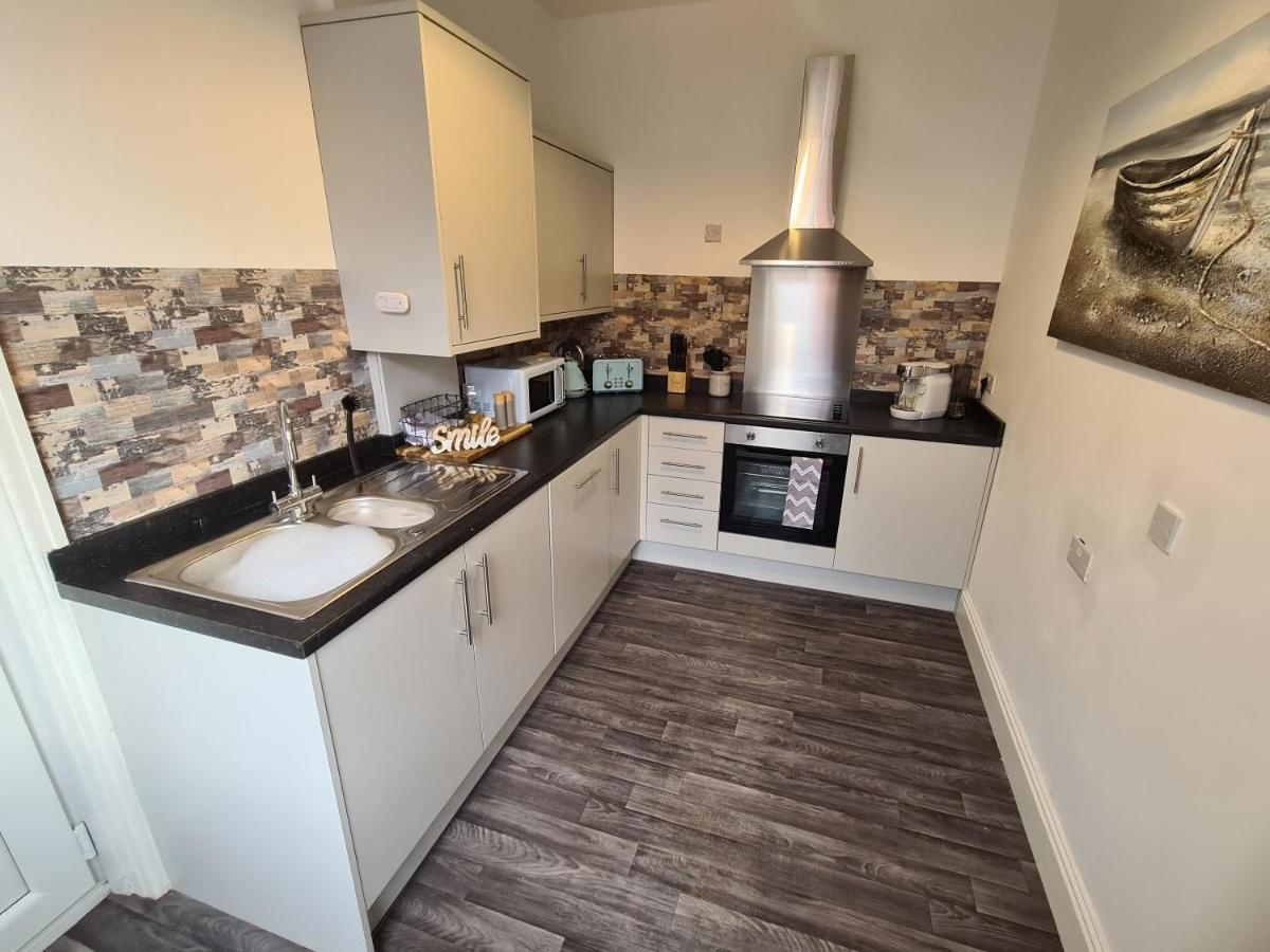 Tower Views 2 Bedroom House With Private Parking Μπλάκπουλ Εξωτερικό φωτογραφία